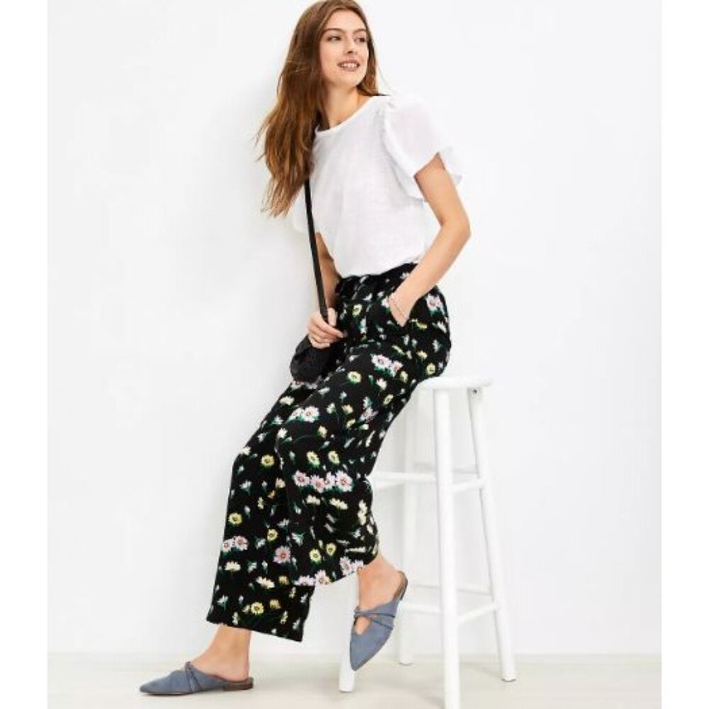 LOFT Tie Waist Linen Fluid Wide Leg Crop Whimsy Pants in Garden L